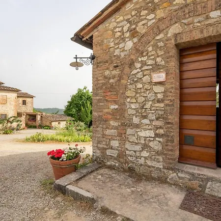 Castello Di Bossi Agroturismo *