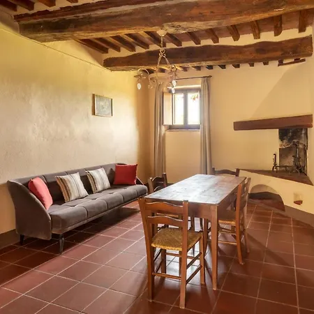 Castello Di Bossi Agroturismo